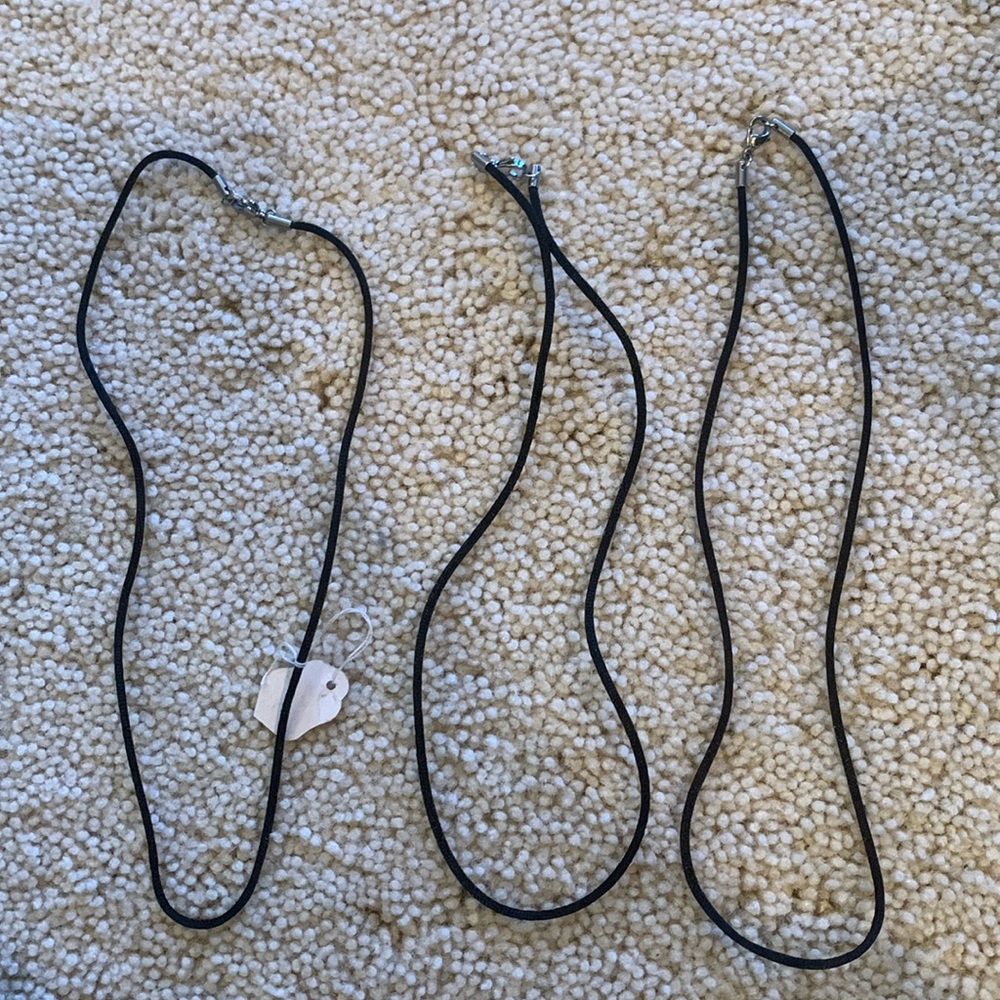 Set of 3 black satin like necklace chain
